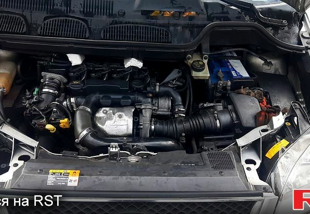 Форд Си-Макс, объемом двигателя 1.6 л и пробегом 86 тыс. км за 2700 $, фото 1 на Automoto.ua