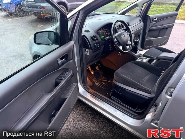 Форд Си-Макс, объемом двигателя 2 л и пробегом 257 тыс. км за 2450 $, фото 6 на Automoto.ua