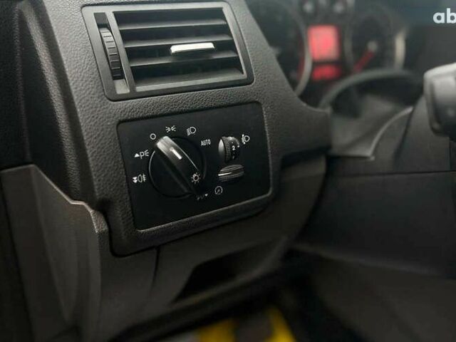 Форд Си-Макс, объемом двигателя 2 л и пробегом 188 тыс. км за 6500 $, фото 12 на Automoto.ua