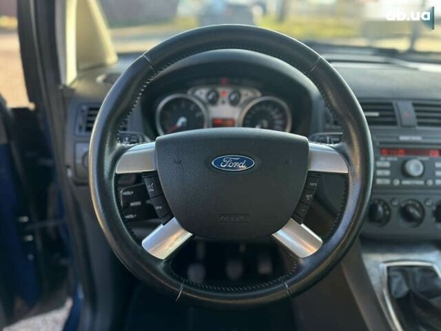 Форд Си-Макс, объемом двигателя 1.6 л и пробегом 242 тыс. км за 5600 $, фото 23 на Automoto.ua