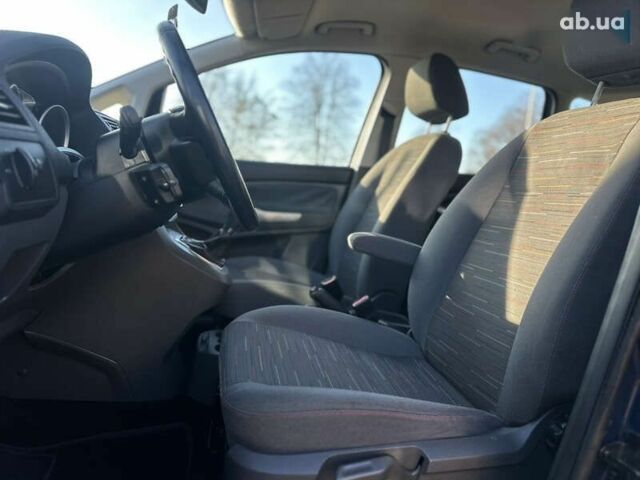 Форд Си-Макс, объемом двигателя 1.6 л и пробегом 242 тыс. км за 5600 $, фото 20 на Automoto.ua