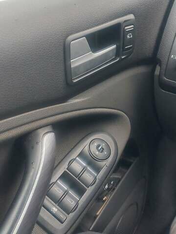 Форд Сі-Макс, об'ємом двигуна 2 л та пробігом 210 тис. км за 5200 $, фото 4 на Automoto.ua