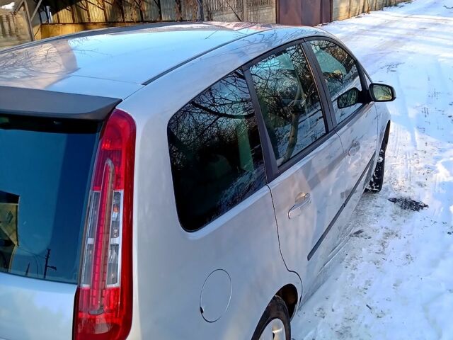 Форд Си-Макс, объемом двигателя 16 л и пробегом 230 тыс. км за 5500 $, фото 4 на Automoto.ua