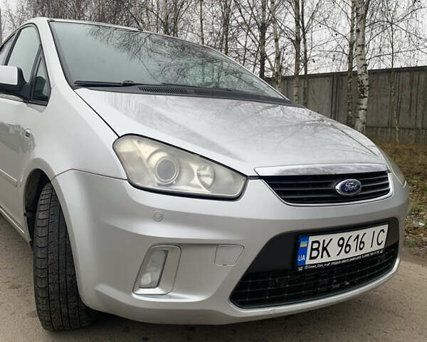 Форд Си-Макс, объемом двигателя 1.6 л и пробегом 333 тыс. км за 4900 $, фото 4 на Automoto.ua