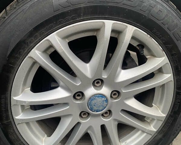 Форд Си-Макс, объемом двигателя 1.6 л и пробегом 333 тыс. км за 4900 $, фото 12 на Automoto.ua