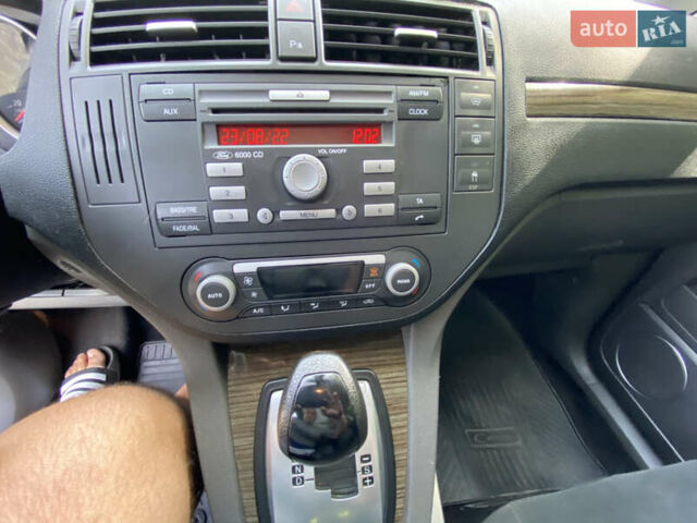 Форд Си-Макс, объемом двигателя 2 л и пробегом 191 тыс. км за 7700 $, фото 2 на Automoto.ua