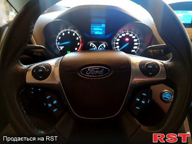 Форд Си-Макс, объемом двигателя 1.6 л и пробегом 218 тыс. км за 8500 $, фото 12 на Automoto.ua