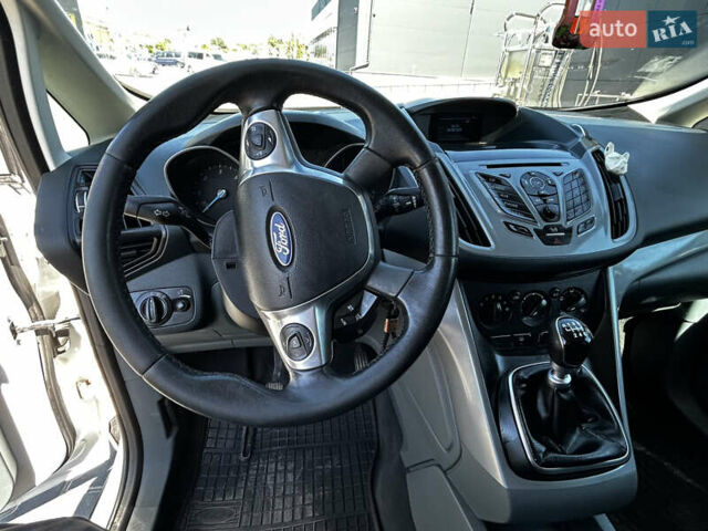 Форд Си-Макс, объемом двигателя 1.6 л и пробегом 187 тыс. км за 8800 $, фото 11 на Automoto.ua