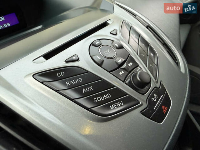 Форд Си-Макс, объемом двигателя 0 л и пробегом 68 тыс. км за 9500 $, фото 26 на Automoto.ua