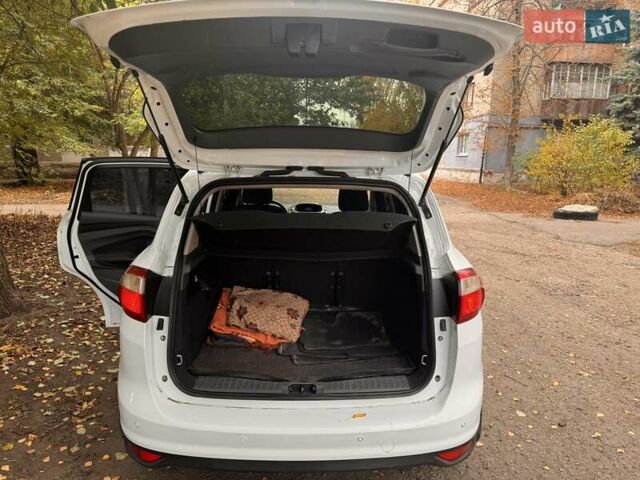 Форд Си-Макс, объемом двигателя 1.6 л и пробегом 275 тыс. км за 9300 $, фото 8 на Automoto.ua