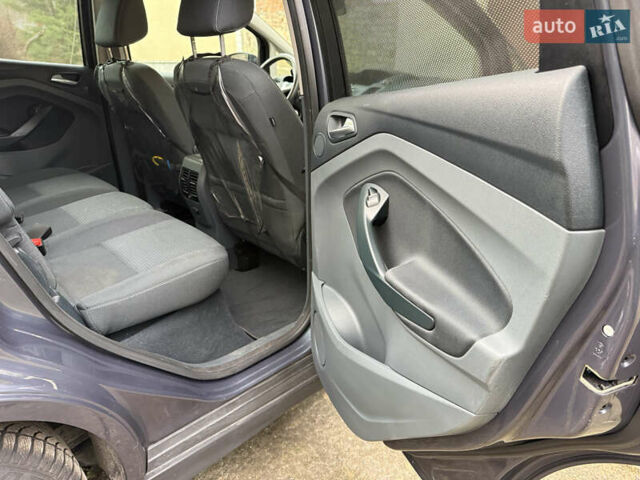 Форд Си-Макс, объемом двигателя 0 л и пробегом 68 тыс. км за 9500 $, фото 21 на Automoto.ua