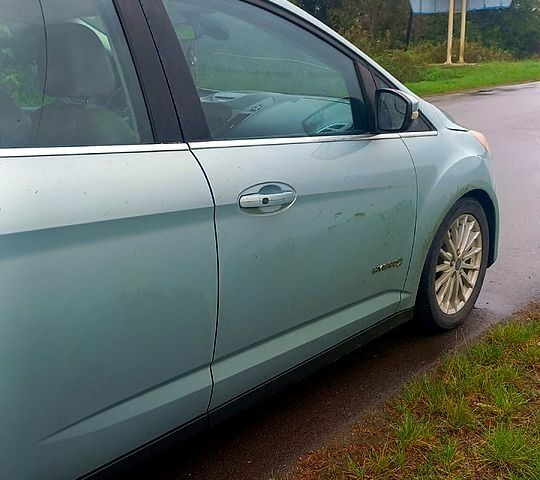 Форд Си-Макс, объемом двигателя 2 л и пробегом 160 тыс. км за 10000 $, фото 4 на Automoto.ua