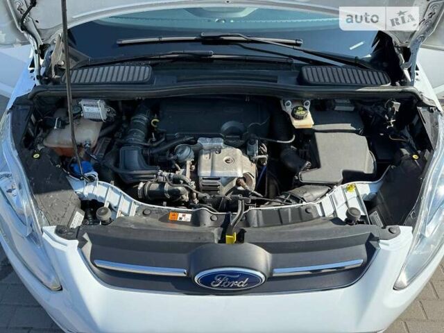 Форд Си-Макс, объемом двигателя 1 л и пробегом 90 тыс. км за 10000 $, фото 9 на Automoto.ua