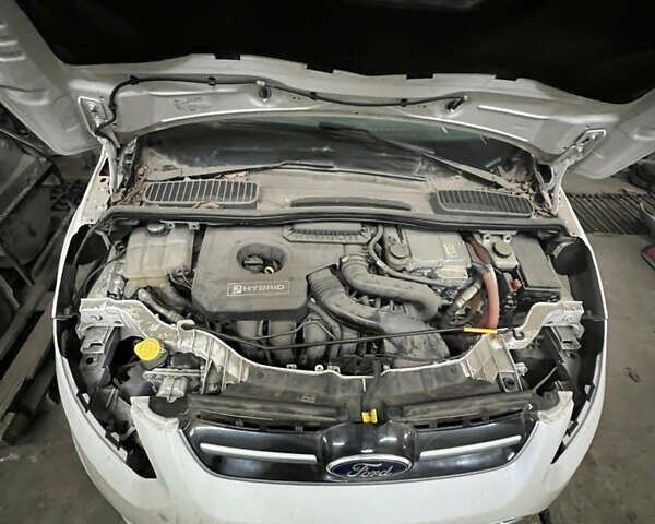 Форд Си-Макс, объемом двигателя 2 л и пробегом 132 тыс. км за 5500 $, фото 3 на Automoto.ua