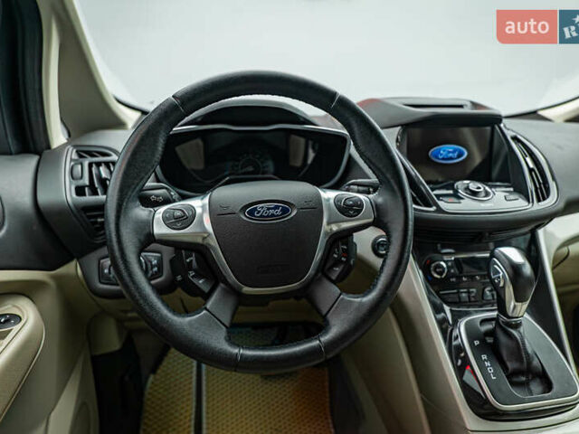 Форд Си-Макс, объемом двигателя 2 л и пробегом 201 тыс. км за 9917 $, фото 27 на Automoto.ua