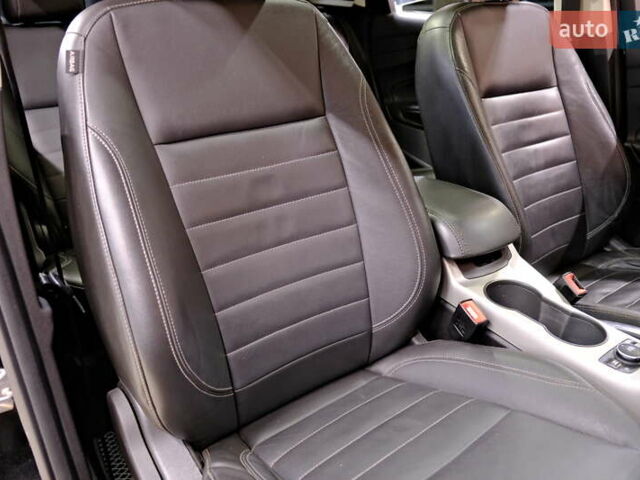 Форд Си-Макс, объемом двигателя 2 л и пробегом 145 тыс. км за 10500 $, фото 43 на Automoto.ua