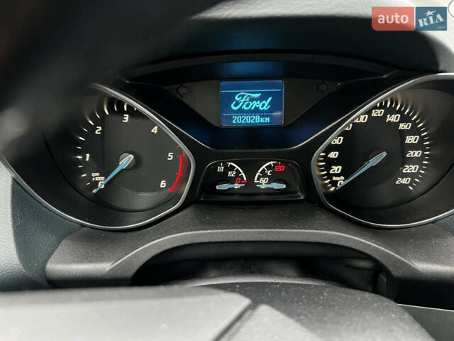 Форд Си-Макс, объемом двигателя 2 л и пробегом 205 тыс. км за 9500 $, фото 8 на Automoto.ua