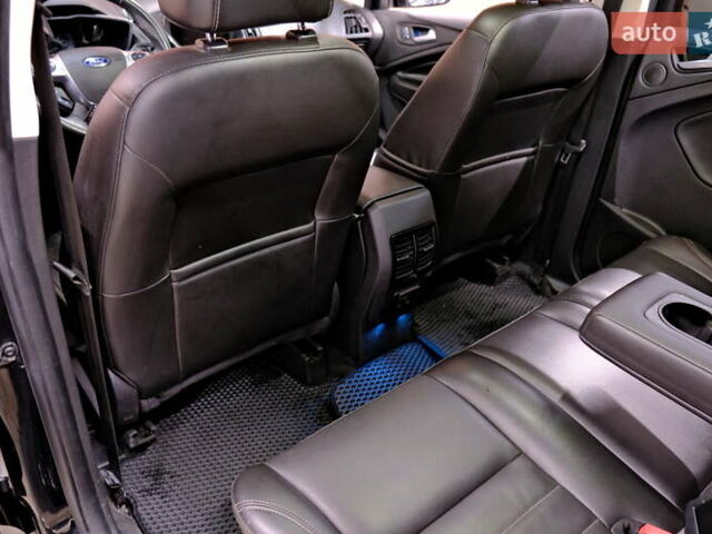 Форд Си-Макс, объемом двигателя 2 л и пробегом 145 тыс. км за 10500 $, фото 34 на Automoto.ua