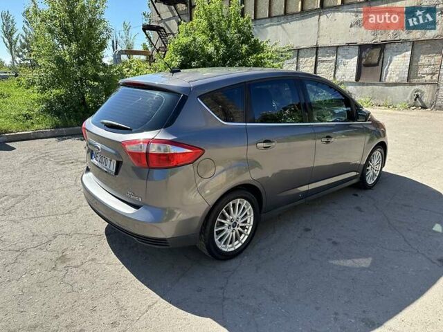 Форд Си-Макс, объемом двигателя 2 л и пробегом 210 тыс. км за 11999 $, фото 4 на Automoto.ua