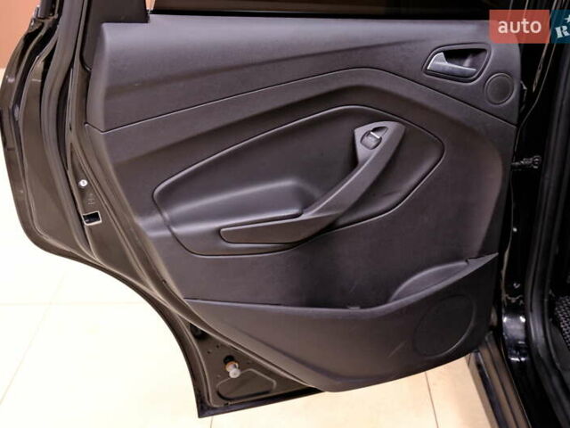 Форд Си-Макс, объемом двигателя 2 л и пробегом 145 тыс. км за 10500 $, фото 32 на Automoto.ua