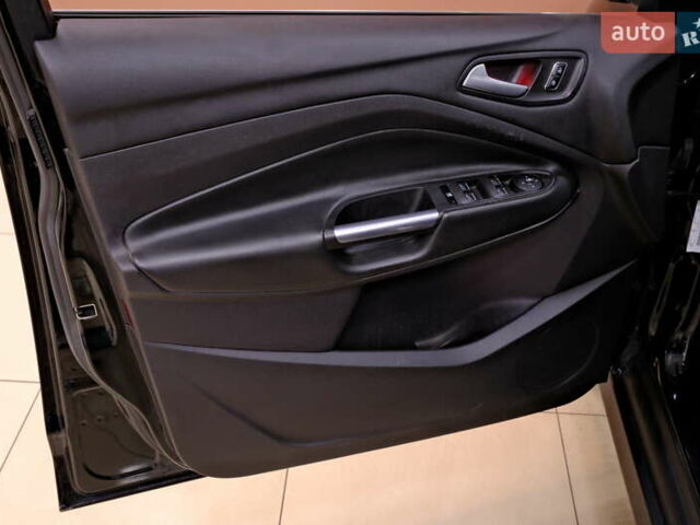 Форд Си-Макс, объемом двигателя 2 л и пробегом 145 тыс. км за 10500 $, фото 28 на Automoto.ua