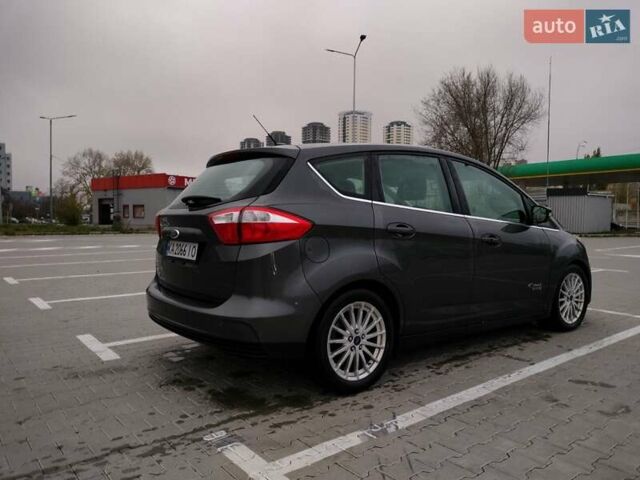 Форд Си-Макс, объемом двигателя 2 л и пробегом 150 тыс. км за 12000 $, фото 4 на Automoto.ua