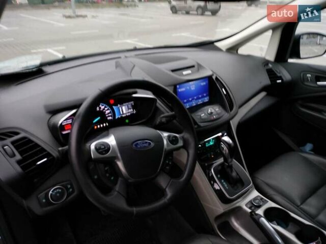 Форд Си-Макс, объемом двигателя 2 л и пробегом 150 тыс. км за 12000 $, фото 7 на Automoto.ua