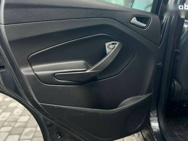 Форд Сі-Макс, об'ємом двигуна 0 л та пробігом 260 тис. км за 10800 $, фото 21 на Automoto.ua