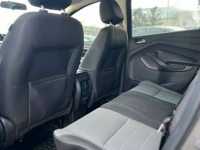 Форд Сі-Макс, об'ємом двигуна 0 л та пробігом 260 тис. км за 10800 $, фото 23 на Automoto.ua