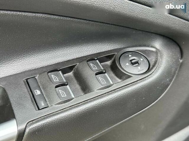 Форд Сі-Макс, об'ємом двигуна 0 л та пробігом 110 тис. км за 13590 $, фото 20 на Automoto.ua