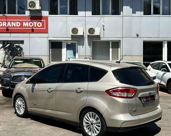 Форд Сі-Макс, об'ємом двигуна 0 л та пробігом 105 тис. км за 14399 $, фото 13 на Automoto.ua