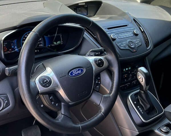 Форд Сі-Макс, об'ємом двигуна 0 л та пробігом 105 тис. км за 14399 $, фото 26 на Automoto.ua