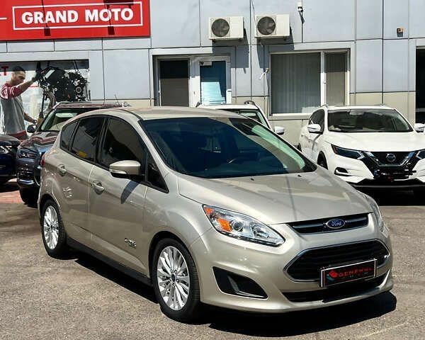 Форд Сі-Макс, об'ємом двигуна 0 л та пробігом 105 тис. км за 14399 $, фото 4 на Automoto.ua