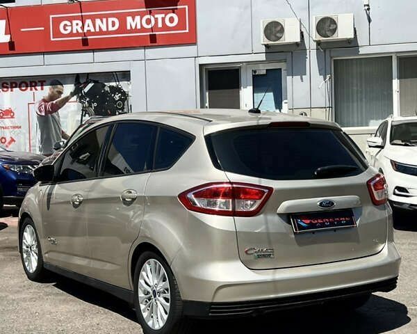 Форд Сі-Макс, об'ємом двигуна 0 л та пробігом 105 тис. км за 14399 $, фото 12 на Automoto.ua