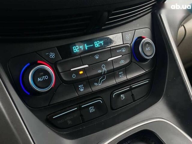 Форд Си-Макс, объемом двигателя 0 л и пробегом 110 тыс. км за 13490 $, фото 19 на Automoto.ua