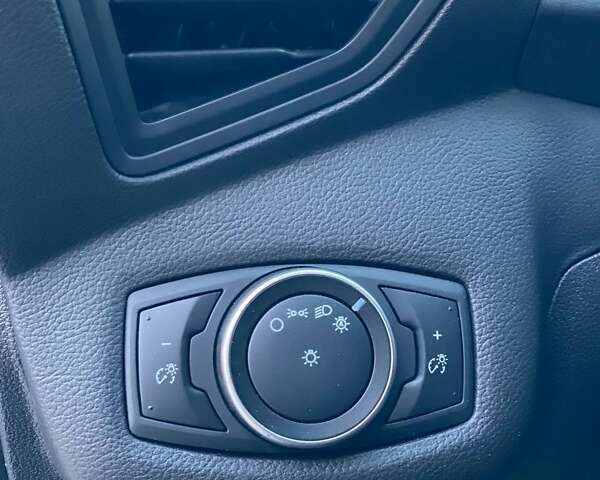 Форд Сі-Макс, об'ємом двигуна 0 л та пробігом 135 тис. км за 9990 $, фото 25 на Automoto.ua