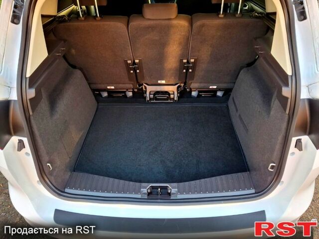 Форд Сі-Макс, об'ємом двигуна 1.5 л та пробігом 120 тис. км за 12800 $, фото 8 на Automoto.ua