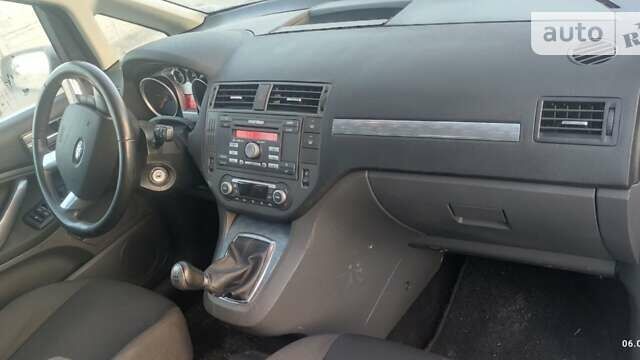 Форд Си-Макс, объемом двигателя 1.6 л и пробегом 250 тыс. км за 5100 $, фото 4 на Automoto.ua