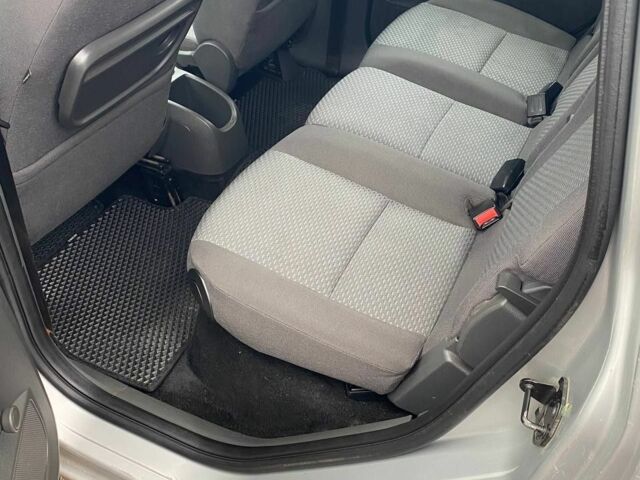 Сірий Форд Сі-Макс, об'ємом двигуна 1.6 л та пробігом 160 тис. км за 4500 $, фото 10 на Automoto.ua