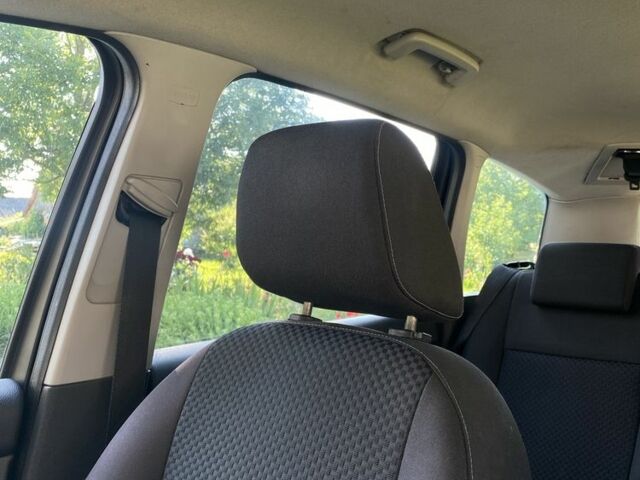 Сірий Форд Сі-Макс, об'ємом двигуна 1.8 л та пробігом 360 тис. км за 5000 $, фото 9 на Automoto.ua