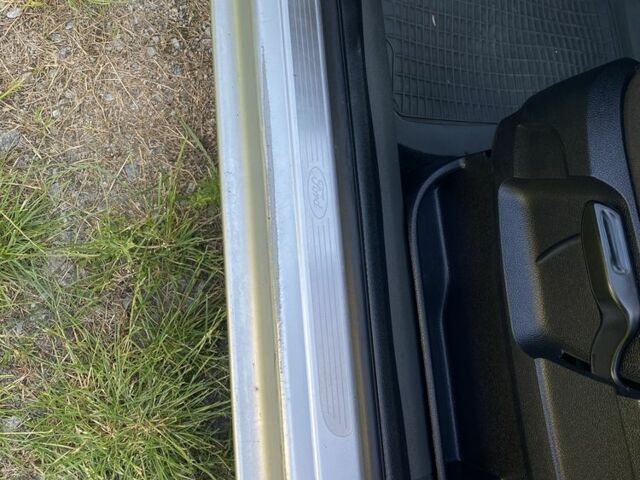 Сірий Форд Сі-Макс, об'ємом двигуна 1.8 л та пробігом 360 тис. км за 5000 $, фото 6 на Automoto.ua