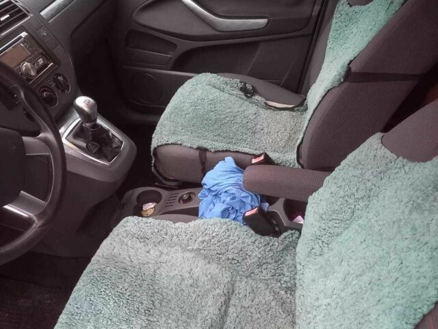 Серый Форд Си-Макс, объемом двигателя 1.8 л и пробегом 1 тыс. км за 5700 $, фото 3 на Automoto.ua