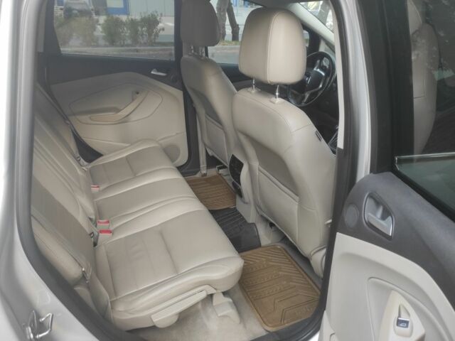 Форд Сі-Макс 2013 у Черкасах на Automoto.ua Сірий Форд Сі-Макс, об'ємом двигуна 2 л та пробігом 370 тис. км за 8400 $, фото 4 на Automoto.ua