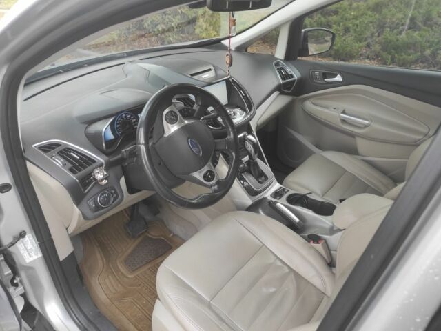 Форд Сі-Макс 2013 у Черкасах на Automoto.ua Сірий Форд Сі-Макс, об'ємом двигуна 2 л та пробігом 370 тис. км за 8400 $, фото 9 на Automoto.ua