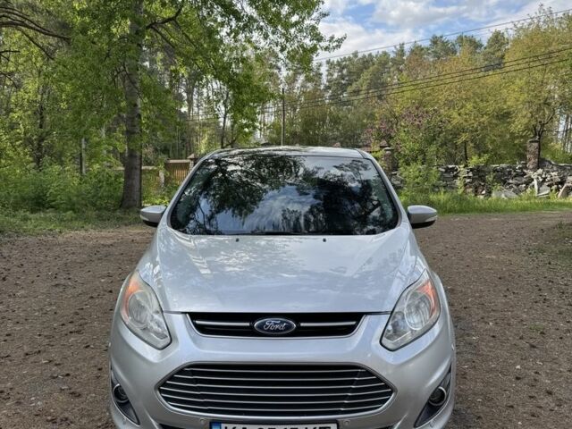 Серый Форд Си-Макс, объемом двигателя 2 л и пробегом 220 тыс. км за 9499 $, фото 1 на Automoto.ua