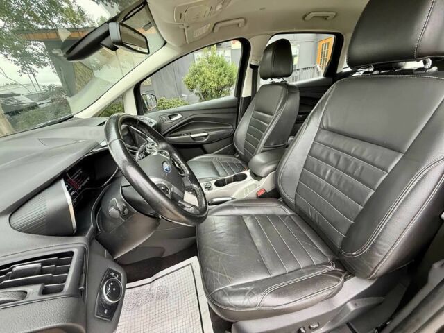 Серый Форд Си-Макс, объемом двигателя 2 л и пробегом 80 тыс. км за 1450 $, фото 7 на Automoto.ua