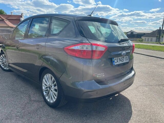 Серый Форд Си-Макс, объемом двигателя 2 л и пробегом 108 тыс. км за 12300 $, фото 1 на Automoto.ua