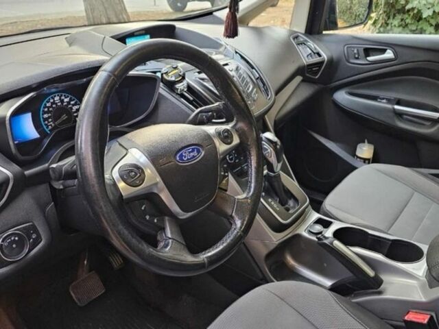 Серый Форд Си-Макс, объемом двигателя 2 л и пробегом 155 тыс. км за 8499 $, фото 2 на Automoto.ua