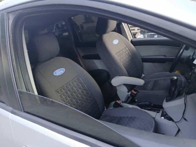 Сірий Форд Сі-Макс, об'ємом двигуна 1.6 л та пробігом 202 тис. км за 4200 $, фото 3 на Automoto.ua