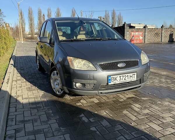 Серый Форд Си-Макс, объемом двигателя 2 л и пробегом 302 тыс. км за 5300 $, фото 4 на Automoto.ua